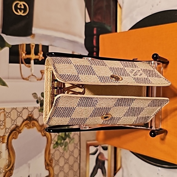Louis Vuitton Damier Azure Keyholder Wallet - Picture 2 of 10